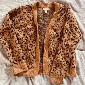 Girls - Cozy Leopard Print Sweater